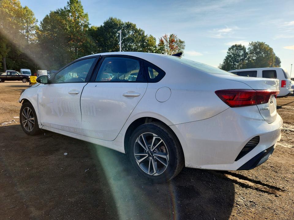 71448546 :رقم المزاد ، 3KPF24AD4NE428424 vin ، 2022 Kia Forte مزاد بيع