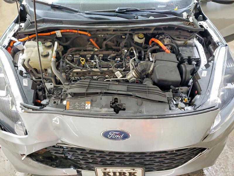 71830926 :رقم المزاد ، 1FMCU0CZ4NUA24843 vin ، 2022 Ford Escape مزاد بيع