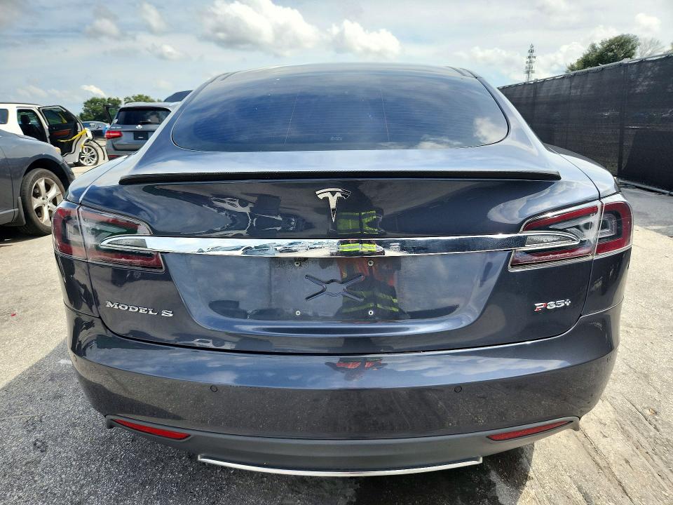 Aukcja sprzedaży 2014 Tesla Model S, vin: 5YJSA1H11EFP59595, numer aukcji: 72501886