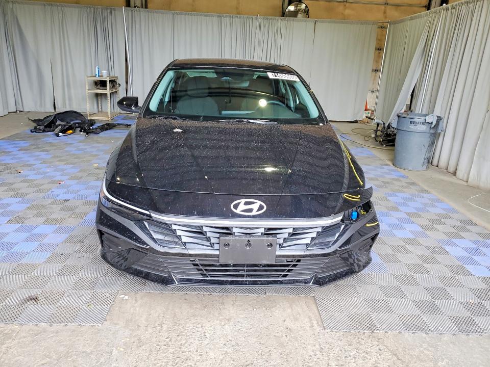 2026 Hyundai Elantra Hybrid მანქანა იყიდება აუქციონზე, vin: KMHLM4DJ6TU215046, აუქციონის ნომერი: 71460666