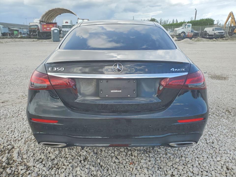 71717906 :رقم المزاد ، W1KZF8EB4PB132455 vin ، 2023 Mercedes-benz E مزاد بيع