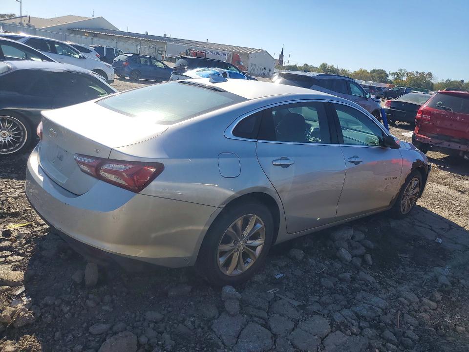 73498206 :رقم المزاد ، 1G1ZD5ST1KF169761 vin ، 2019 Chevrolet Malibu مزاد بيع