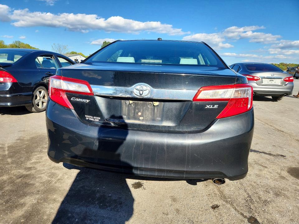 Auction sale of the 2012 Toyota Camry, vin: 4T4BF1FK0CR268504, lot number: 71621416