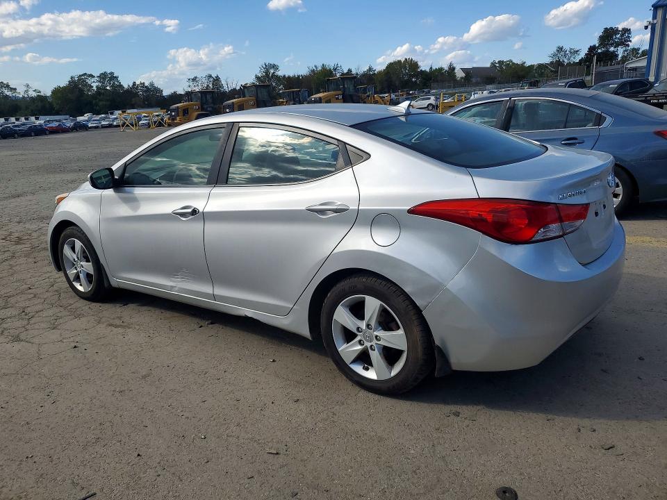 Aukcja sprzedaży 2013 Hyundai Elantra, vin: KMHDH4AE2DU930908, numer aukcji: 72523736
