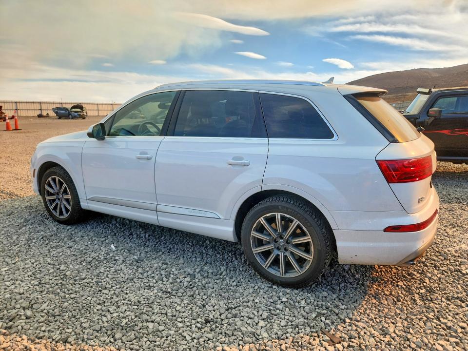 Aukcja sprzedaży 2018 Audi Q7, vin: WA1VAAF70JD041102, numer aukcji: 71655096