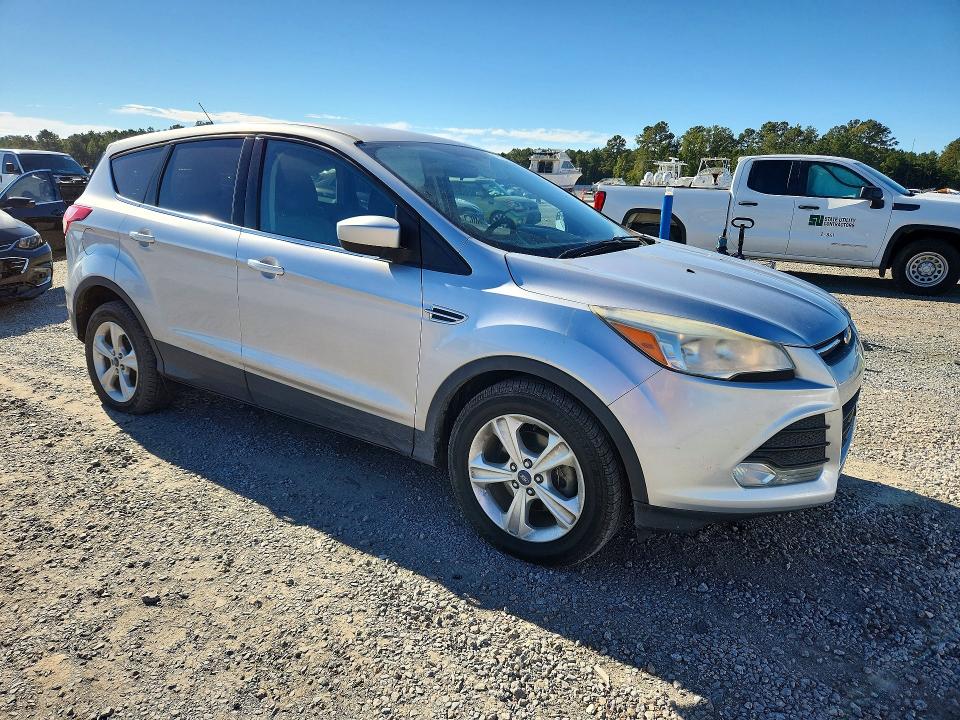 71315126 :رقم المزاد ، 1FMCU0GX2EUC93500 vin ، 2014 Ford Escape مزاد بيع
