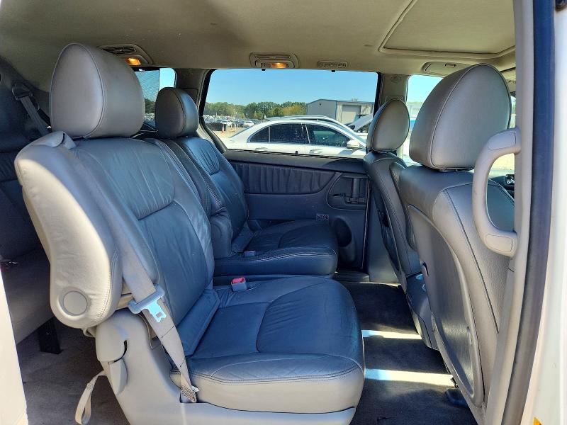 71428226 :رقم المزاد ، 5TDYK4CC4AS302724 vin ، 2010 Toyota Sienna مزاد بيع