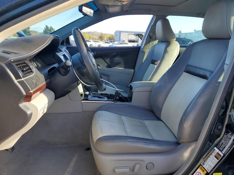 72723296 :رقم المزاد ، 4T4BF1FK3ER389496 vin ، 2014 Toyota Camry مزاد بيع