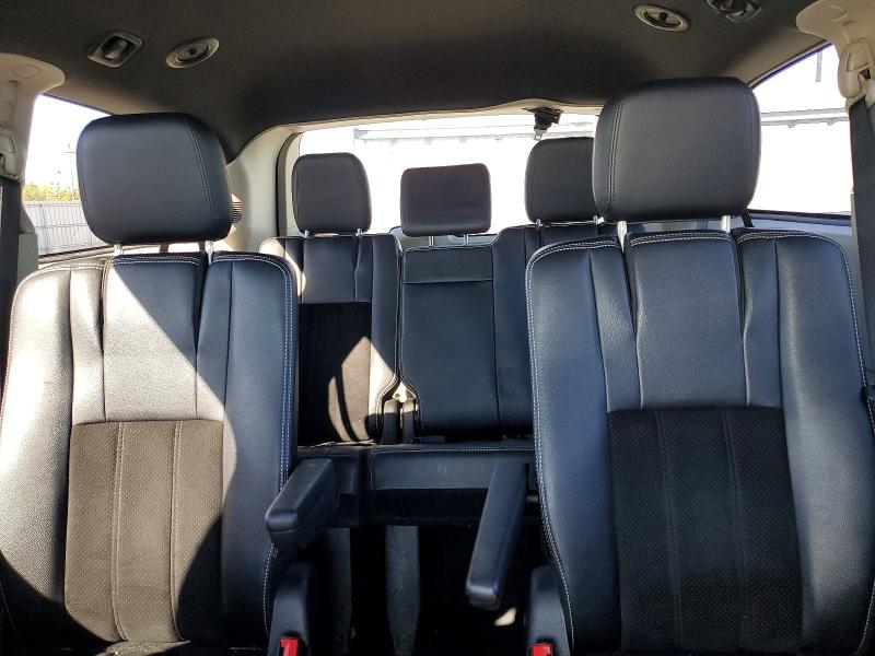 Продажа на аукционе авто 2015 Dodge Grand Caravan, vin: 2C4RDGBG8FR714326, номер лота: 71827926