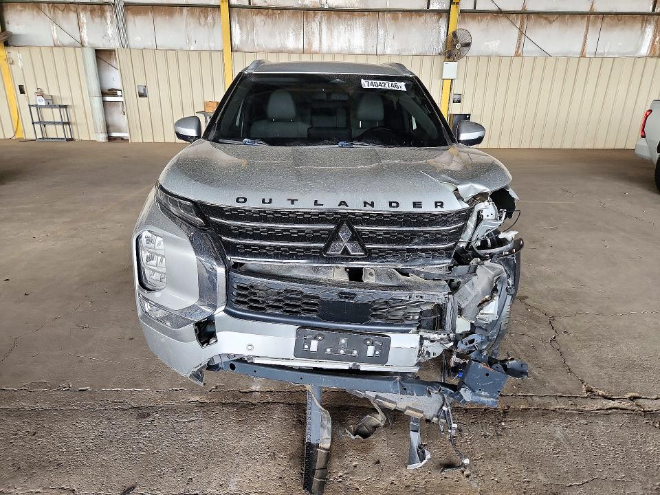 74042746 :رقم المزاد ، JA4J3VA88NZ089875 vin ، 2022 Mitsubishi Outlander مزاد بيع