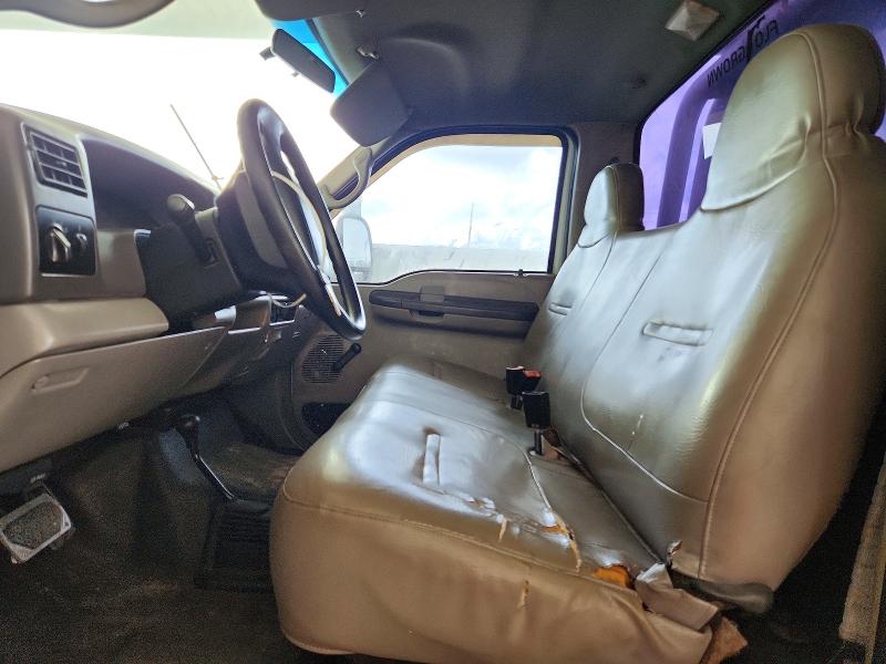 72879766 :رقم المزاد ، 1FTNF21LX1EC43005 vin ، 2001 Ford F250 مزاد بيع