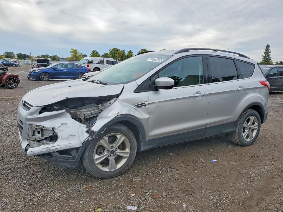 70466686 :رقم المزاد ، 1FMCU9GX7FUC07975 vin ، 2015 Ford Escape مزاد بيع