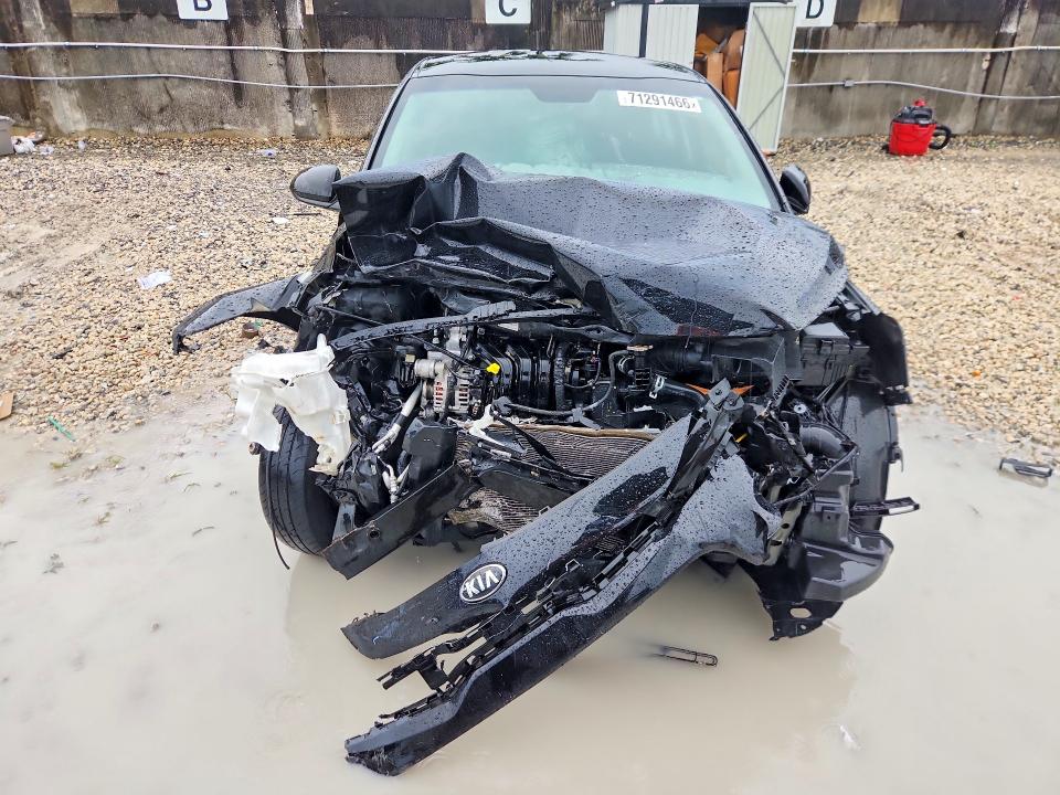2020 Kia Rio მანქანა იყიდება აუქციონზე, vin: 3KPA24AD6LE266254, აუქციონის ნომერი: 71291466