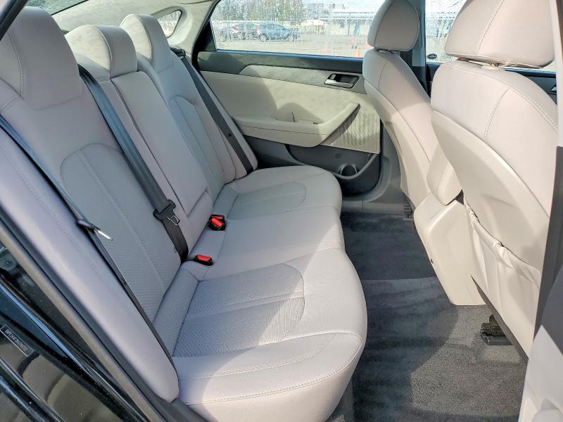 70862716 :رقم المزاد ، 5NPE24AF2KH744702 vin ، 2019 Hyundai Sonata مزاد بيع