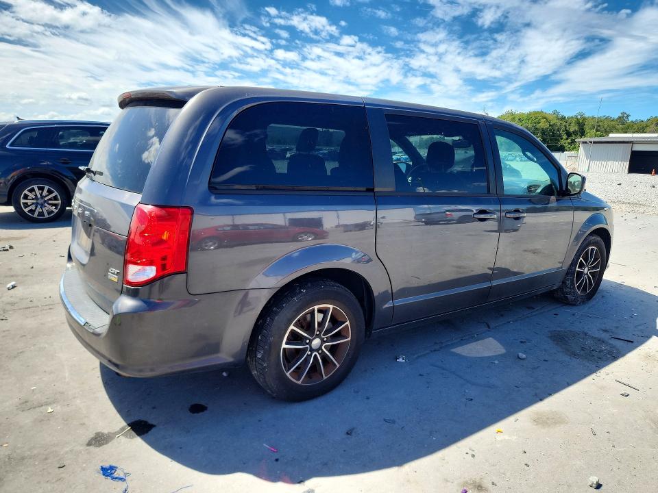 71297016 :رقم المزاد ، 2C4RDGEGJR285365 vin ، 2018 Dodge Grand Caravan مزاد بيع