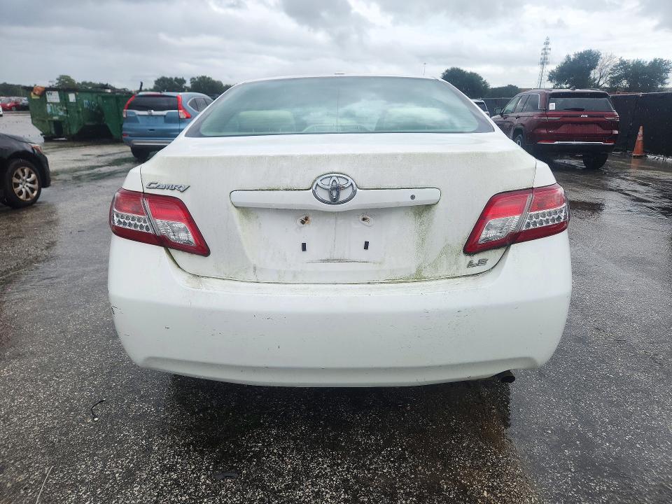 2011 Toyota Camry მანქანა იყიდება აუქციონზე, vin: 4T4BF3EK1BR098892, აუქციონის ნომერი: 71951216
