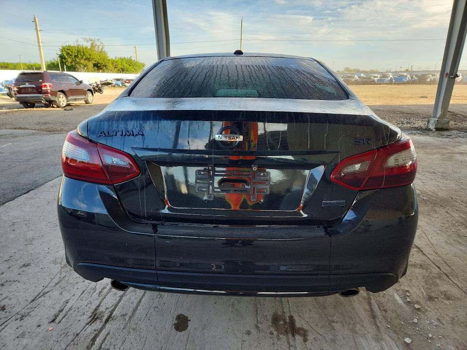 2018 Nissan Altima მანქანა იყიდება აუქციონზე, vin: 1N4AL3AP3JC238763, აუქციონის ნომერი: 71747416