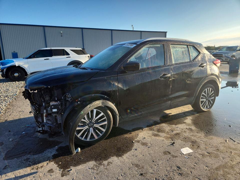 72432366 :رقم المزاد ، 3N1CP5CV7PL568744 vin ، 2023 Nissan Kicks مزاد بيع