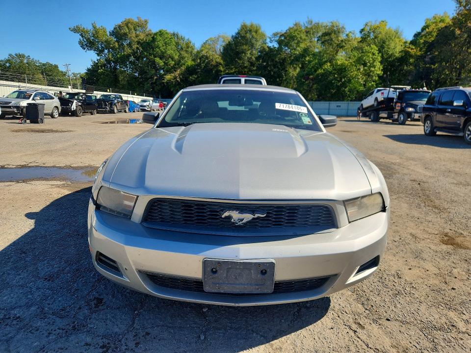 2010 Ford Mustang მანქანა იყიდება აუქციონზე, vin: 1ZVBP8EN5A5169326, აუქციონის ნომერი: 71784186