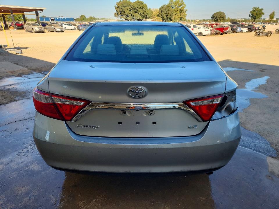 71505066 :رقم المزاد ، 4T1BF1FKXGU139475 vin ، 2016 Toyota Camry مزاد بيع
