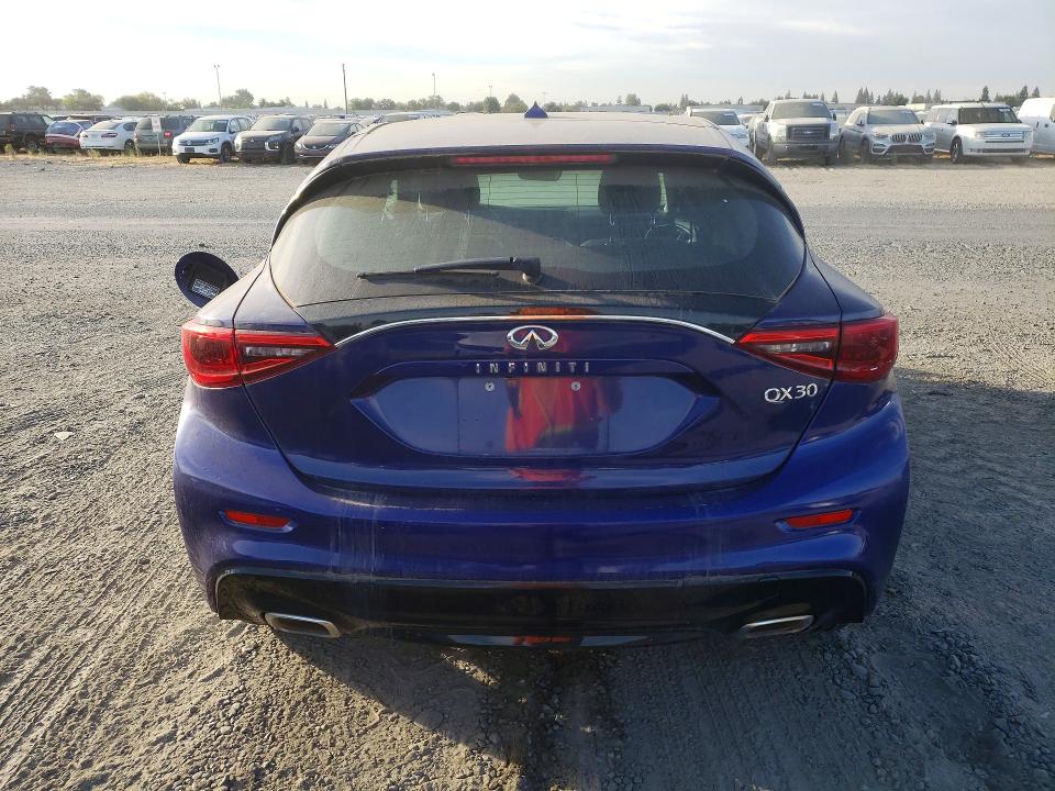Продаж на аукціоні авто 2018 Infiniti Qx30, vin: SJKCH5CP8JA057616, номер лоту: 71497756