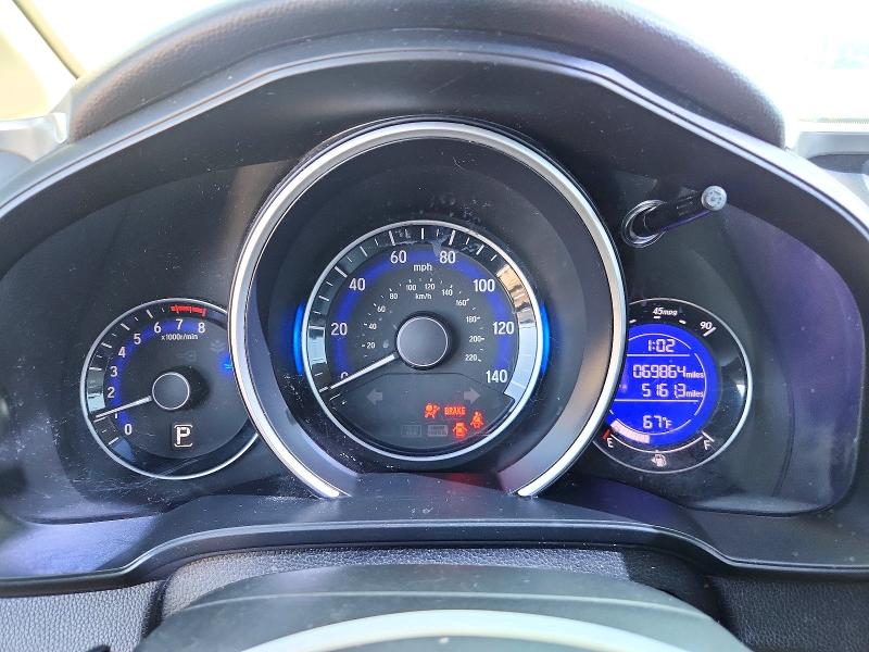 71976556 :رقم المزاد ، 3HGGK5H47KM733581 vin ، 2019 Honda Fit مزاد بيع