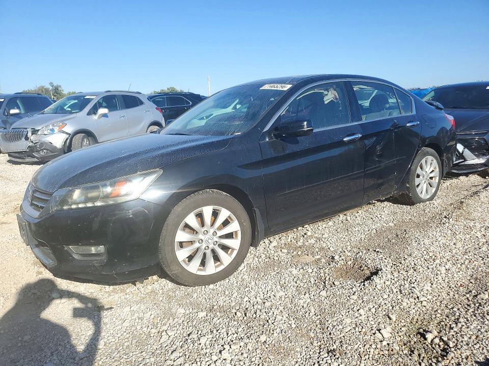 Продажа на аукционе авто 2013 Honda Accord, vin: 1HGCR3F82DA047341, номер лота: 71465296