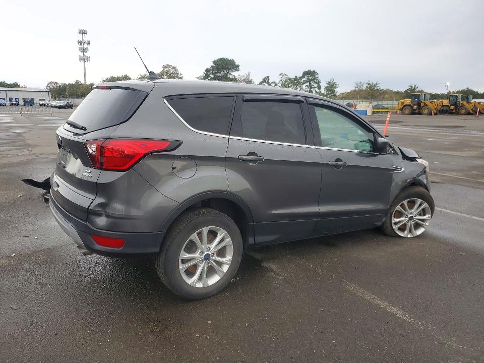 Продаж на аукціоні авто 2019 Ford Escape, vin: 1FMCU9GD6KUA84802, номер лоту: 72719546