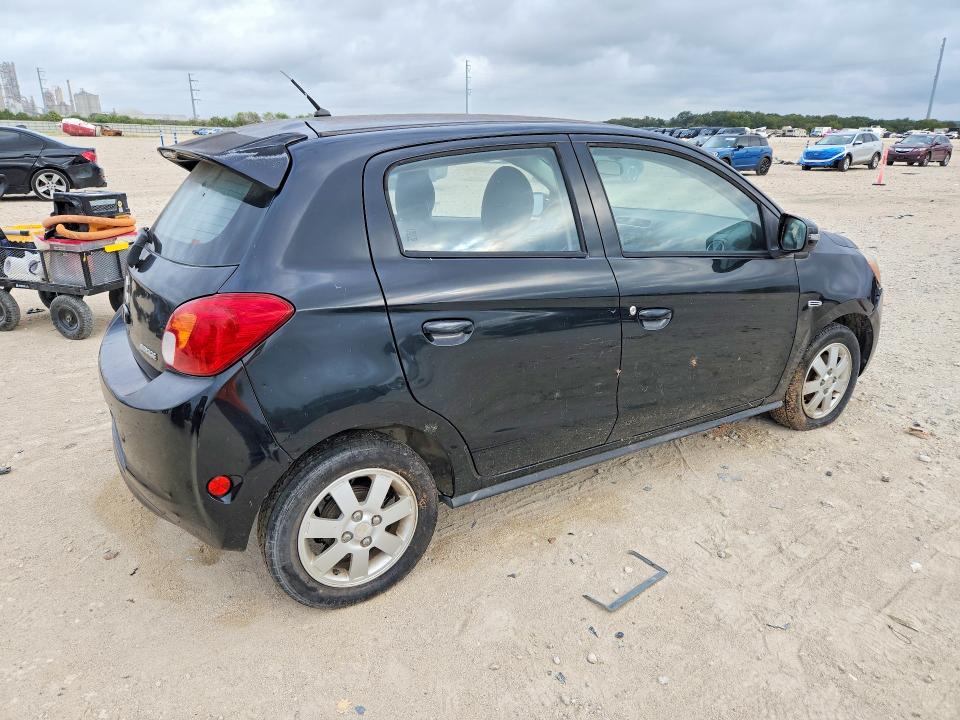 71425646 :رقم المزاد ، ML32A4HJ6FH004416 vin ، 2015 Mitsubishi Mirage مزاد بيع