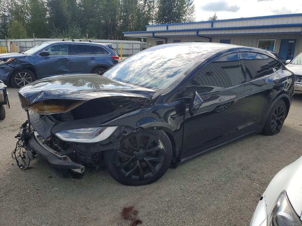 Продажа на аукционе авто 2022 Tesla Model X, vin: 7SAXCBE53NF335321, номер лота: 71053356