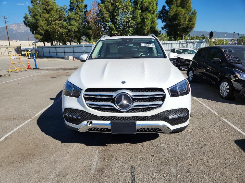 Продажа на аукционе авто 2021 Mercedes-benz Gle, vin: 4JGFB4JBXMA392525, номер лота: 71394026