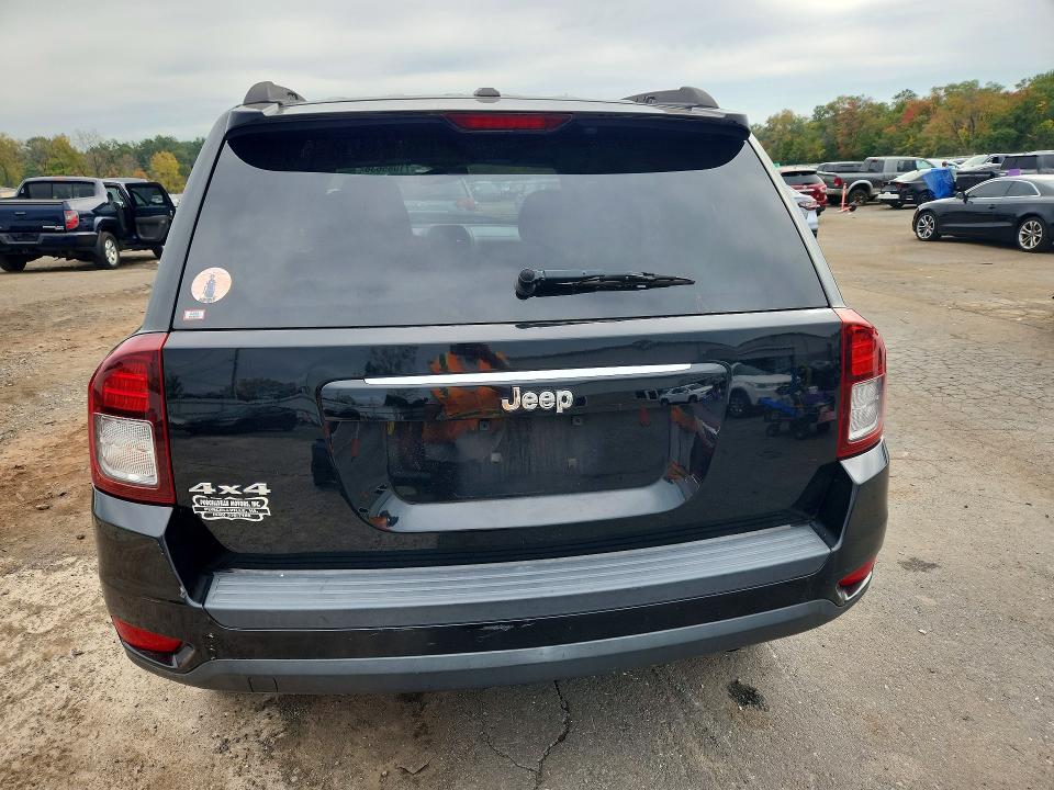 71085636 :رقم المزاد ، 1C4NJDBB1ED566385 vin ، 2014 Jeep Compass مزاد بيع
