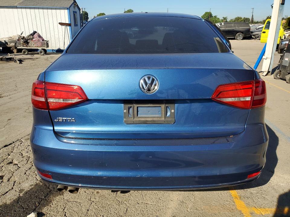 Продаж на аукціоні авто 2015 Volkswagen Jetta, vin: 3VW2K7AJ9FM303204, номер лоту: 71624326