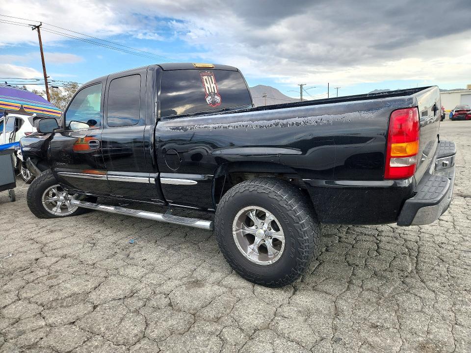 74063906 :رقم المزاد ، 2GTEC19T411406238 vin ، 2001 Gmc New Sierra مزاد بيع