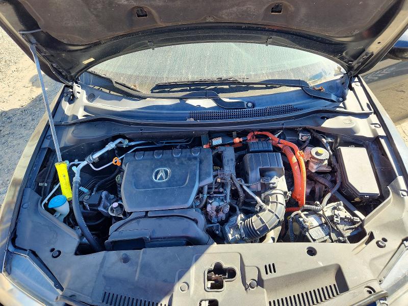 Auction sale of the 2013 Acura Ilx, vin: 19VDE3F78DE300366, lot number: 72709346