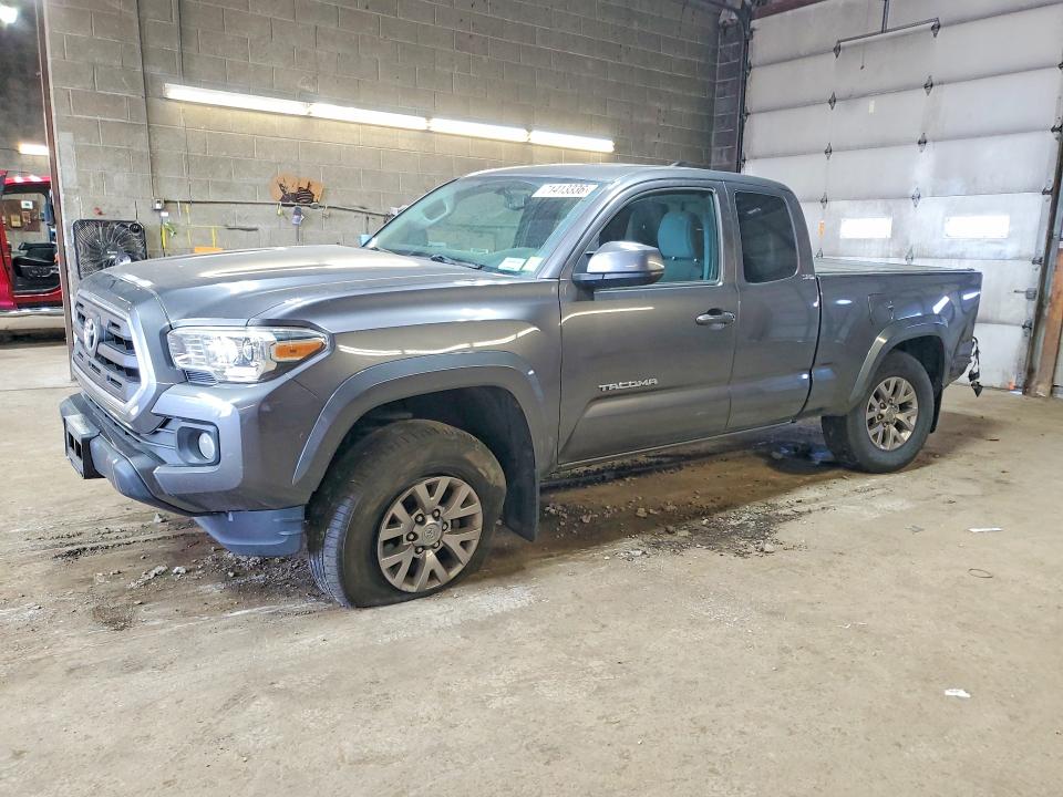 Продаж на аукціоні авто 2016 Toyota Tacoma, vin: 5TFSZ5AN3GX037552, номер лоту: 71413336