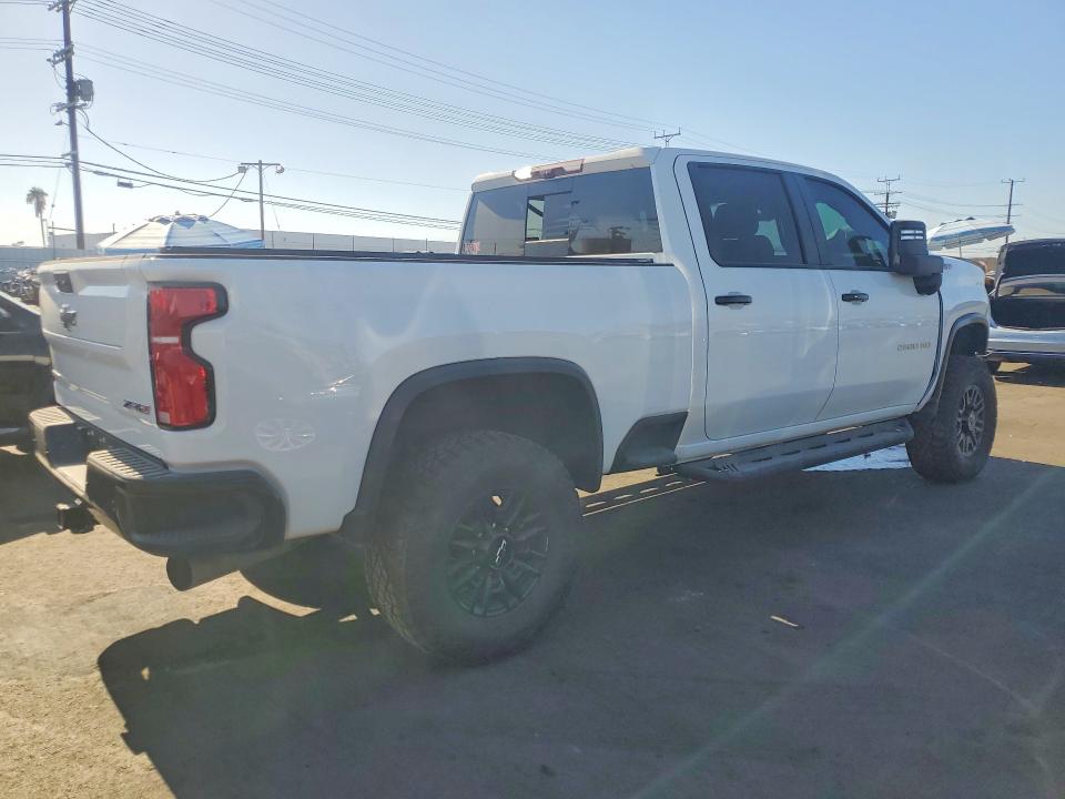 2025 Chevrolet Silverado მანქანა იყიდება აუქციონზე, vin: 1GC4KYEY1SF246127, აუქციონის ნომერი: 71436526