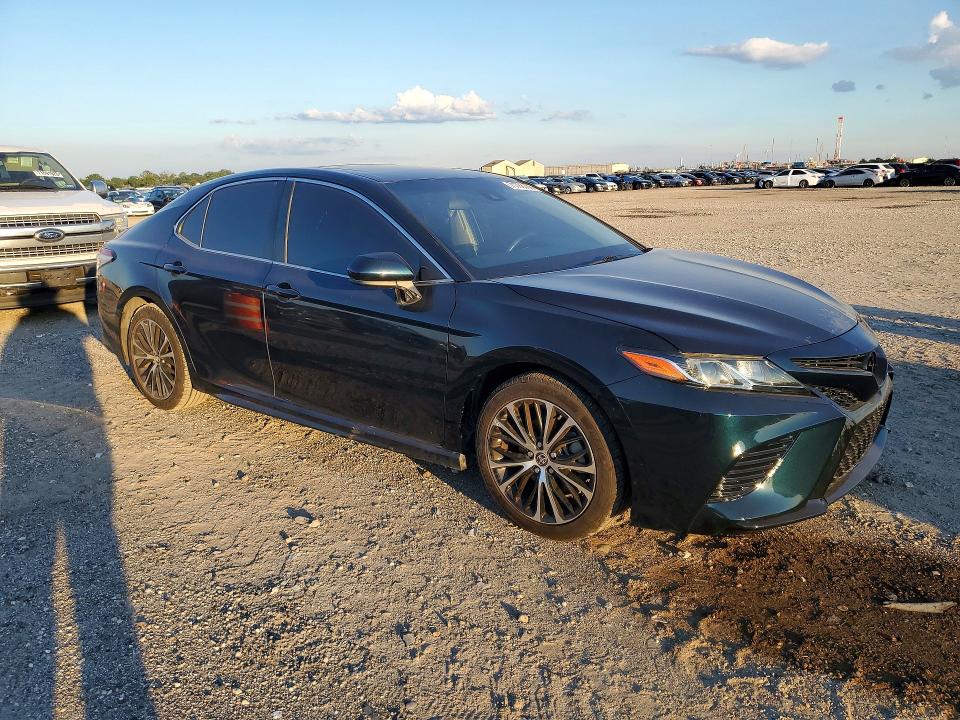 Продажа на аукционе авто 2018 Toyota Camry, vin: 4T1B11HK0JU567736, номер лота: 71788706