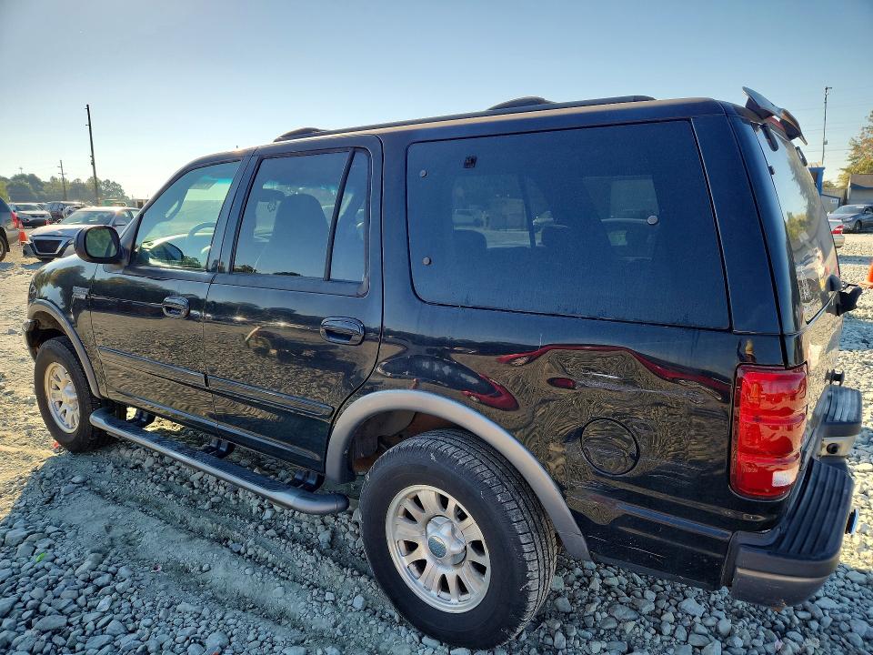 Продажа на аукционе авто 2002 Ford Expedition, vin: 1FMPU16L62LA07011, номер лота: 71020126