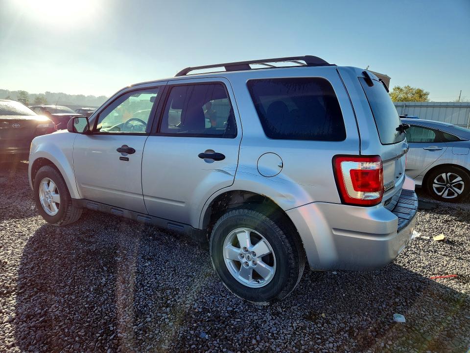 2010 Ford Escape მანქანა იყიდება აუქციონზე, vin: 1FMCU0D78AKD39079, აუქციონის ნომერი: 71024326