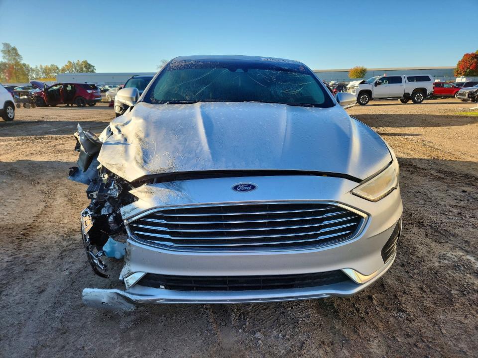 Продажа на аукционе авто 2019 Ford Fusion, vin: 3FA6P0CD6KR260979, номер лота: 71428096