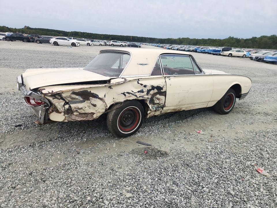 72665606 :رقم المزاد ، 2Y83Z111188 vin ، 1962 Ford Thundrbird مزاد بيع