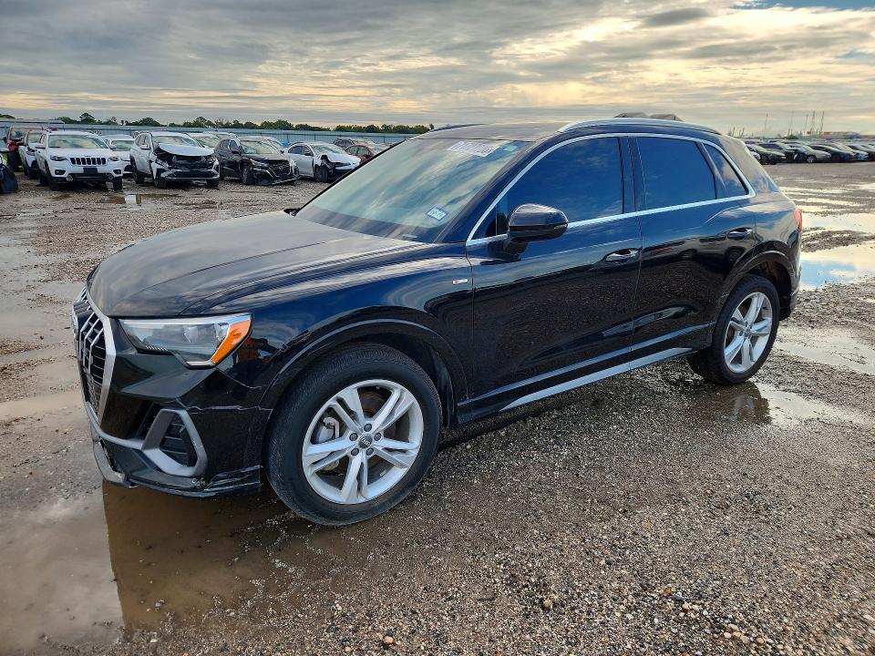 Auction sale of the 2020 Audi Q3, vin: WA1DECF37L1026903, lot number: 71727806