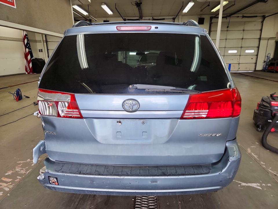 Продажа на аукционе авто 2004 Toyota Sienna, vin: 5TDZA23C54S133605, номер лота: 72021646