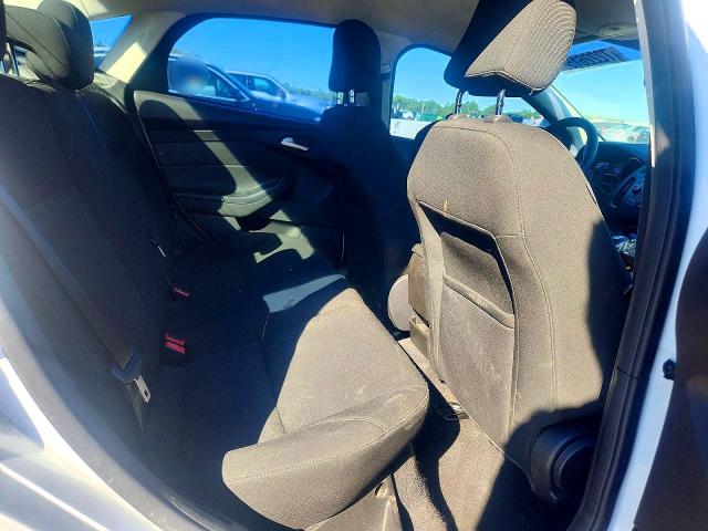 2016 Ford Focus მანქანა იყიდება აუქციონზე, vin: 1FADP3FE8GL385713, აუქციონის ნომერი: 72226156