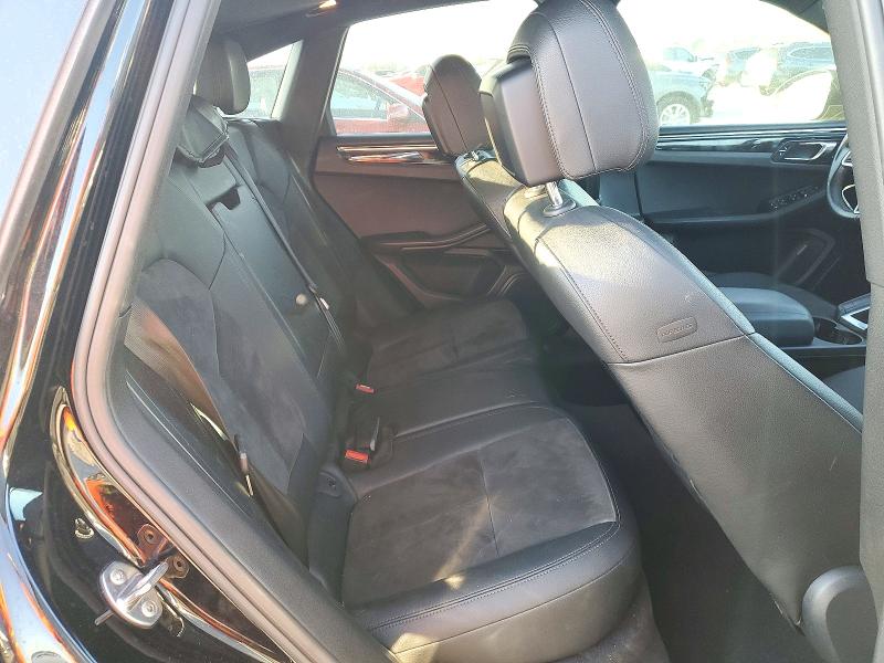 Продаж на аукціоні авто 2016 Porsche Macan, vin: WP1AB2A52GLB46394, номер лоту: 72615596
