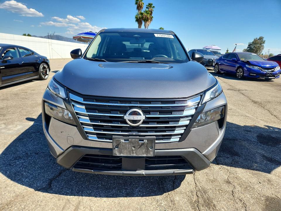 Продажа на аукционе авто 2021 Nissan Rogue, vin: JN8AT3ABXMW226728, номер лота: 71942596