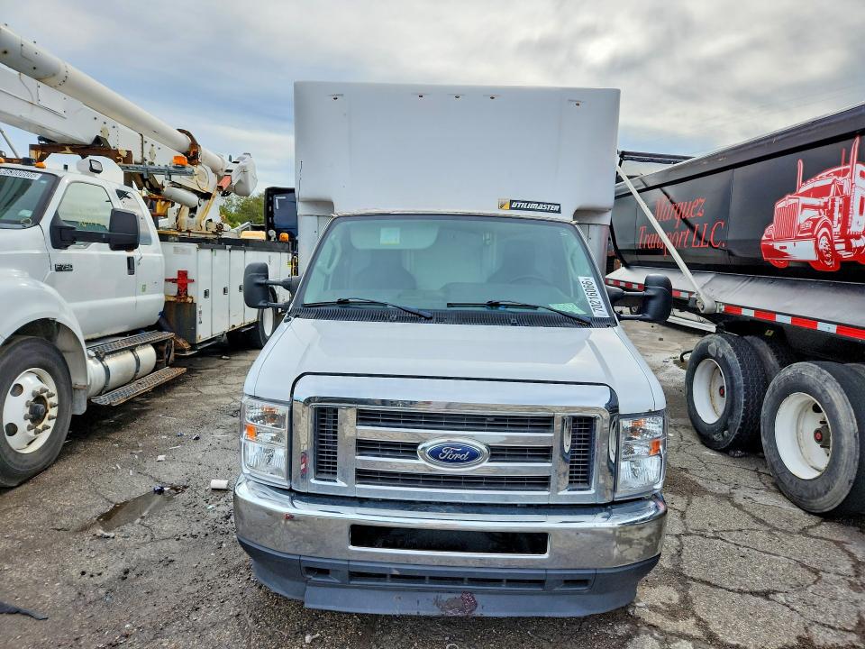 Продаж на аукціоні авто 2021 Ford E350, vin: 1FDWE3FN9MDC21364, номер лоту: 70216066