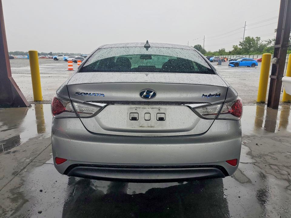 Auction sale of the 2011 Hyundai Sonata, vin: KMHEC4A44BA005152, lot number: 71912866