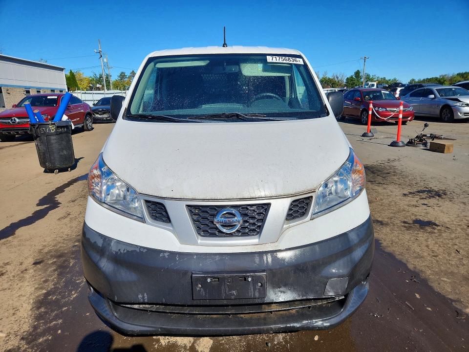 71756836 :رقم المزاد ، 3N6CM0KN6FK690037 vin ، 2015 Nissan Nv200 مزاد بيع